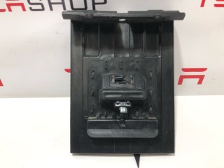 Подкапотный пластик бокса, ориг. номер 1008968-00-C, 1008969-00-B, 1010806-00-A, Tesla Model S 2012-2016