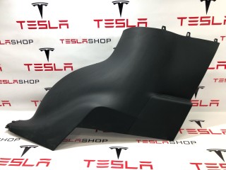 Накладка стойки С, ориг. номер 1073302-00-C, 1089156-00-E, 1637269-00-B, Tesla Model X 2015-2021