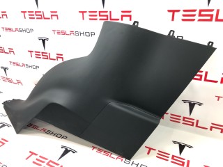 Накладка стойки С, ориг. номер 1073302-00-C, 1089156-00-E, 1637269-00-B, Tesla Model X 2015-2021