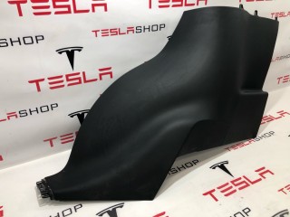 Накладка стойки С, ориг. номер 1073302-00-C, 1089156-00-E, 1637269-00-B, Tesla Model X 2015-2021