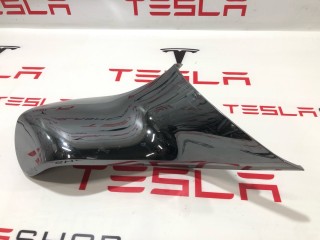 Накладка хромированная 2-го ряда сидения, ориг. номер 1062970-00-A, Tesla Model X 2015-2021