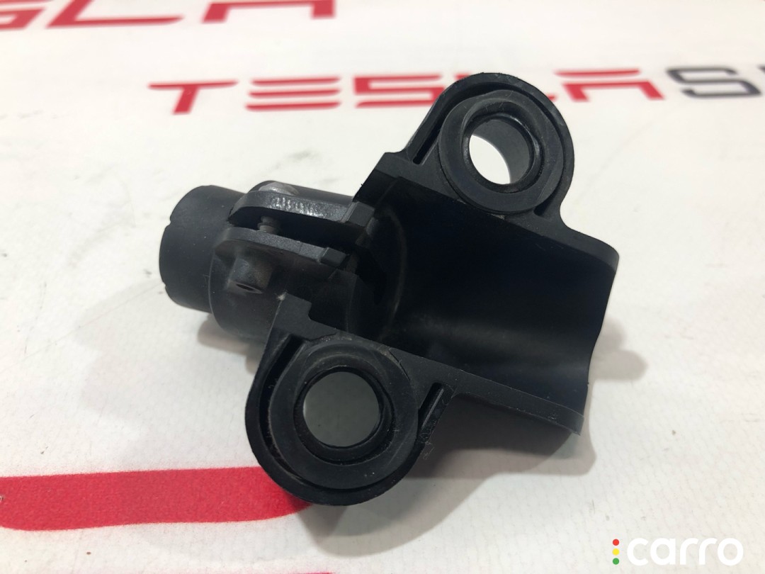 Корпус упора крышки багажника Tesla Model X 2015-2021, 1051429-00-D, фото 3