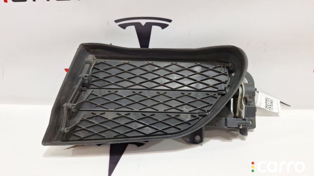 люверс переднего бампера правый Tesla Model S 2012-2016, 6009385-00-C, фото 1