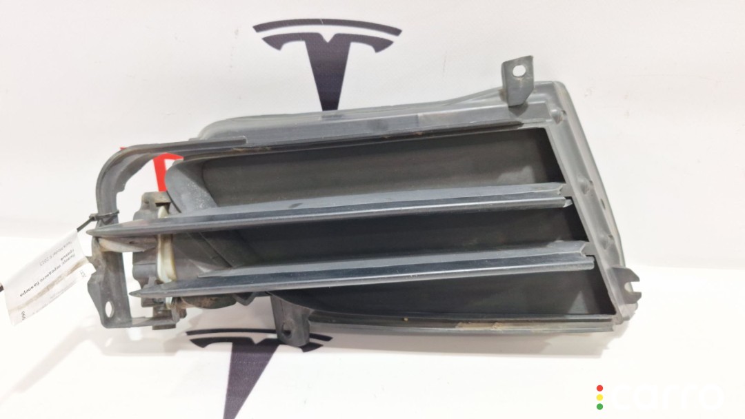 люверс переднего бампера правый Tesla Model S 2012-2016, 6009385-00-C, фото 2