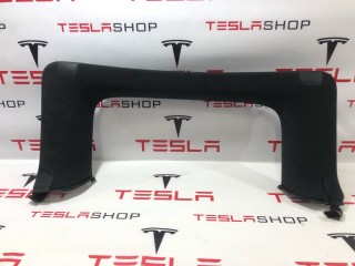 Накладка стекла, подъемной задней двери, ориг. номер 1051545-66-I, Tesla Model X 2015-2021