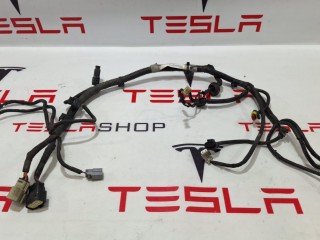 Электропроводка бокса переднего багажника (ванны), ориг. номер 1004557-02-G, Tesla Model S 2012-2016