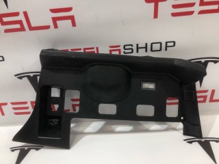 Накладка центральной панели, ориг. номер 1009478-00-C, 6007716-00-C, Tesla Model S 2012-2016