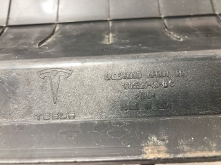 Подкапотный пластик бокса, ориг. номер 1006329-00-D, Tesla Model S 2012-2016