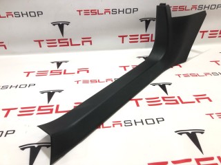 Накладка стойки А, ориг. номер 1010668-00-F, 1002516-00-C, Tesla Model S 2012-2016