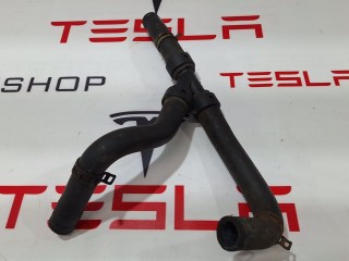 Шланг охлаждения для насоса, ориг. номер 6007345-00-E, Tesla Model S 2012-2016
