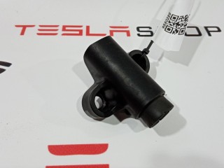 Корпус упора крышки багажника, ориг. номер 1051429-00-D, Tesla Model X 2015-2021