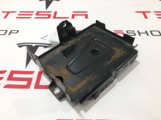 Короб аккумуляторной батареи, ориг. номер 1007556-00-C, Tesla Model S 2012-2016