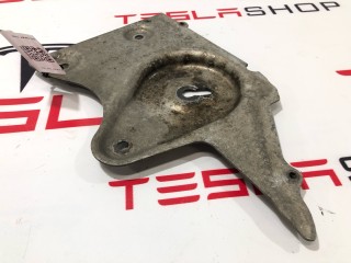 Пластина заднего подрамника, ориг. номер 6008491-00-B, Tesla Model S 2012-2016