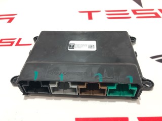 прочая запчасть, ориг. номер 1011400-00-B, 6007378-00-G, Tesla Model X 2015-2021