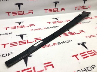 прочая запчасть, ориг. номер 1052493-00-A, 1053618-S0-B, Tesla Model S 2012-2016