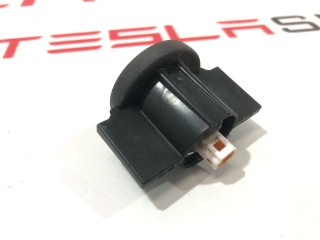 прочая запчасть, ориг. номер 1074114-00-B, 1069233-00-A, Tesla Model X  [рестайлинг] 2021-2026