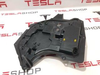 Панель двери внутренняя передней правой, ориг. номер 1614335-00-D, Tesla Model X рест 2021-2026