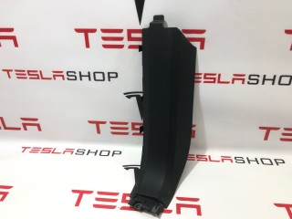 Накладка стойки А, ориг. номер 1623852-00-A, 1623849-00-B, Tesla Model X рест 2021-2026