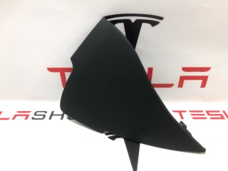 Накладка боковая торпеды, ориг. номер 1622068-00-C, Tesla Model X рест 2021-2026