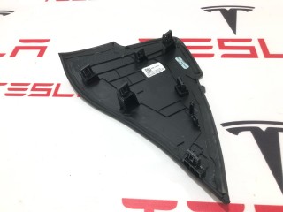 Накладка боковая торпеды, ориг. номер 1622068-00-C, Tesla Model X рест 2021-2026