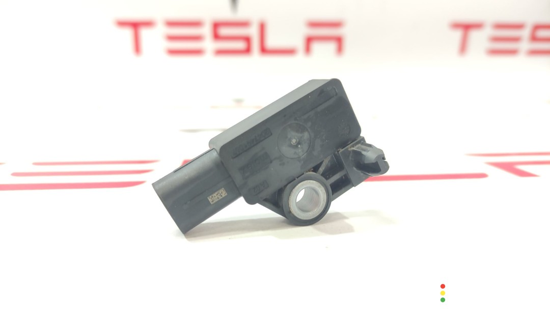 Датчик вибрации Tesla Model X рест 2021-2026, 2047490013, фото 1