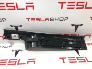 Накладка дверного порога, ориг. номер 1626494-00-A, 1626480-00-C, Tesla Model X рест 2021-2026