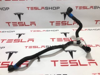 прочая запчасть, ориг. номер 1593942-00-A, 1585717-00-C, Tesla Model S  [2-й рестайлинг] 2021-2026