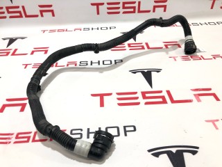 прочая запчасть, ориг. номер 1077585-00-D, Tesla Model 3 2017-2021