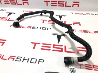 прочая запчасть, ориг. номер 1077585-00-D, Tesla Model S  [2-й рестайлинг] 2021-2026