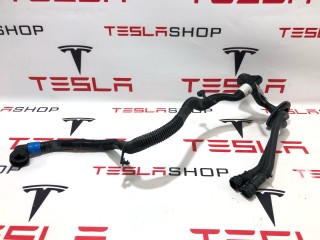 Шланги охлаждающей жидкости, ориг. номер 1608663-00-D, Tesla Model X рест 2021-2026