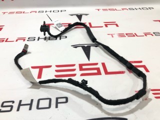 Кабель USB, ориг. номер 1624129-00-C, Tesla Model X рест 2021-2026