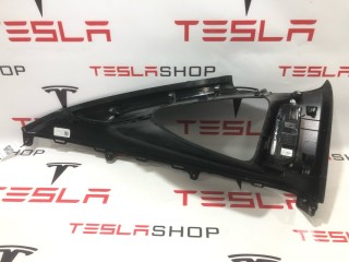 Накладка стойки С, ориг. номер 1035960-16-E, 1052890-00-C, Tesla Model X рест 2021-2026