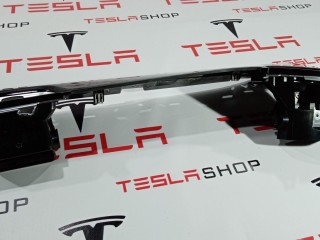 прочая запчасть, ориг. номер 1007821-00-D, Tesla Model X 2015-2021