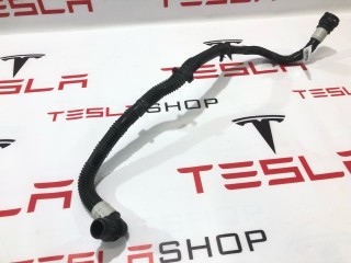 Шланги охлаждающей жидкости, ориг. номер 1588906-00-C, 1588905-00-C, Tesla Model X рест 2021-2026