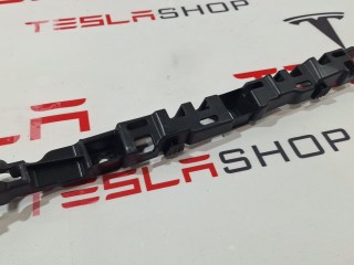прочая запчасть, ориг. номер 1056089-00-C, 1053721-00-D, 1053721-00-B, Tesla Model X 2015-2021
