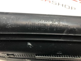 Облицовка проема багажника, ориг. номер 1047320-00-E, Tesla Model X рест 2021-2026