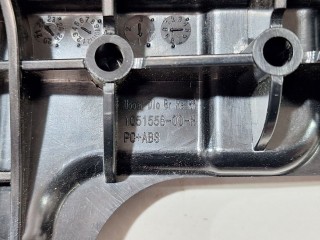 Накладка подъемной задней двери, ориг. номер 1051558-00-H, 1055024-00-D, 1055012-00-K, Tesla Model X рест 2021-2026