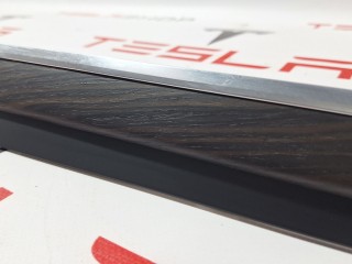 Накладка декоративная обшивки двери, ориг. номер 166156382A, Tesla Model X рест 2021-2026