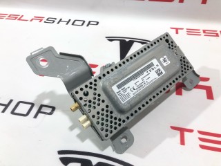 Радио FM/HD/XM, ориг. номер 1622932-00-A, 1622932-99-B, Tesla Model X рест 2021-2026
