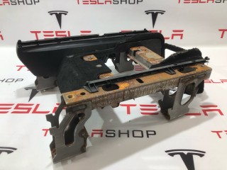Кронштейн крепления сиденья, ориг. номер 1588573-00-B, Tesla Model X рест 2021-2026