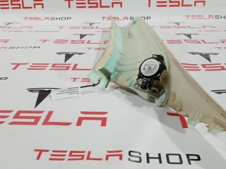Накладка стойки А, ориг. номер 1007441-00-B, Tesla Model S 2012-2016