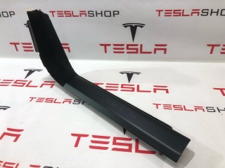 Накладка стойки А, ориг. номер 1566074-00-D, 1587445-00-B, Tesla Model S 2-й рест 2021-2026