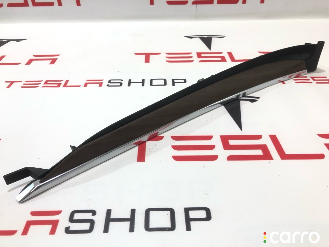 Накладка декоративная обшивки двери Tesla Model S 2-й рест 2021-2026, 1564273-01-E, фото 1