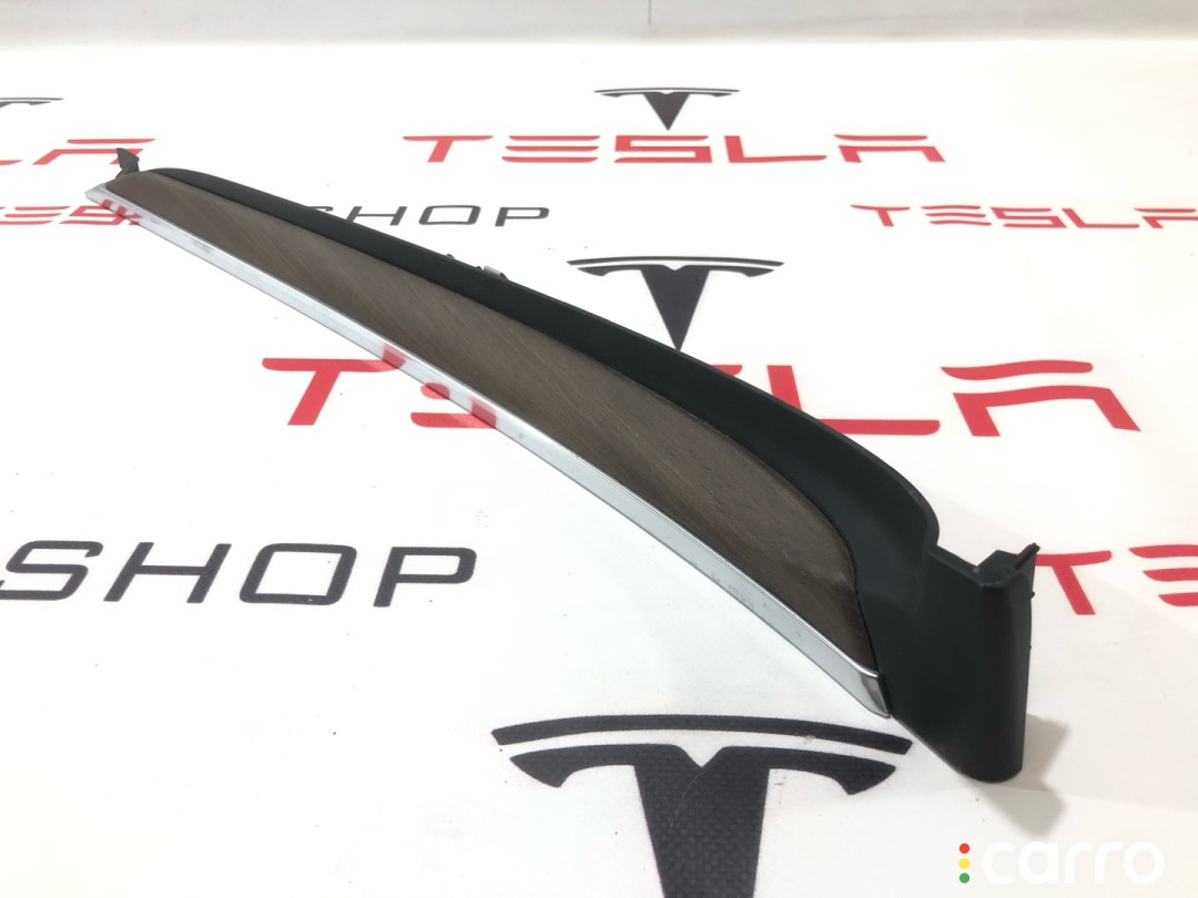 Накладка декоративная обшивки двери Tesla Model S 2-й рест 2021-2026, 1564273-01-E, фото 2