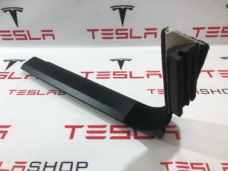 Накладка стойки А, ориг. номер 1566075-00-D, 1587446-00-A, Tesla Model S 2-й рест 2021-2026