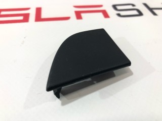Заглушка обшивки (карты) двери, ориг. номер 1617200-00-A, Tesla Model S 2-й рест 2021-2026