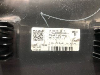 Накладка стойки B, внутренняя, ориг. номер 100052190-001, 1565764-02-D, 1832796-02-A, Tesla Model S 2-й рест 2021-2026