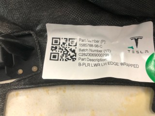 Накладка стойки B, внутренняя, ориг. номер 1585788-00-C, 1585788-98-C, Tesla Model S 2-й рест 2021-2026