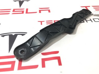 Усилитель распорка стоек амортизатора, ориг. номер 1617459-00-B, 1807028-00-A, Tesla Model S 2-й рест 2021-2026