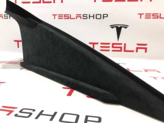 Накладка стойки С, ориг. номер 1565767-00-D, Tesla Model S 2-й рест 2021-2026